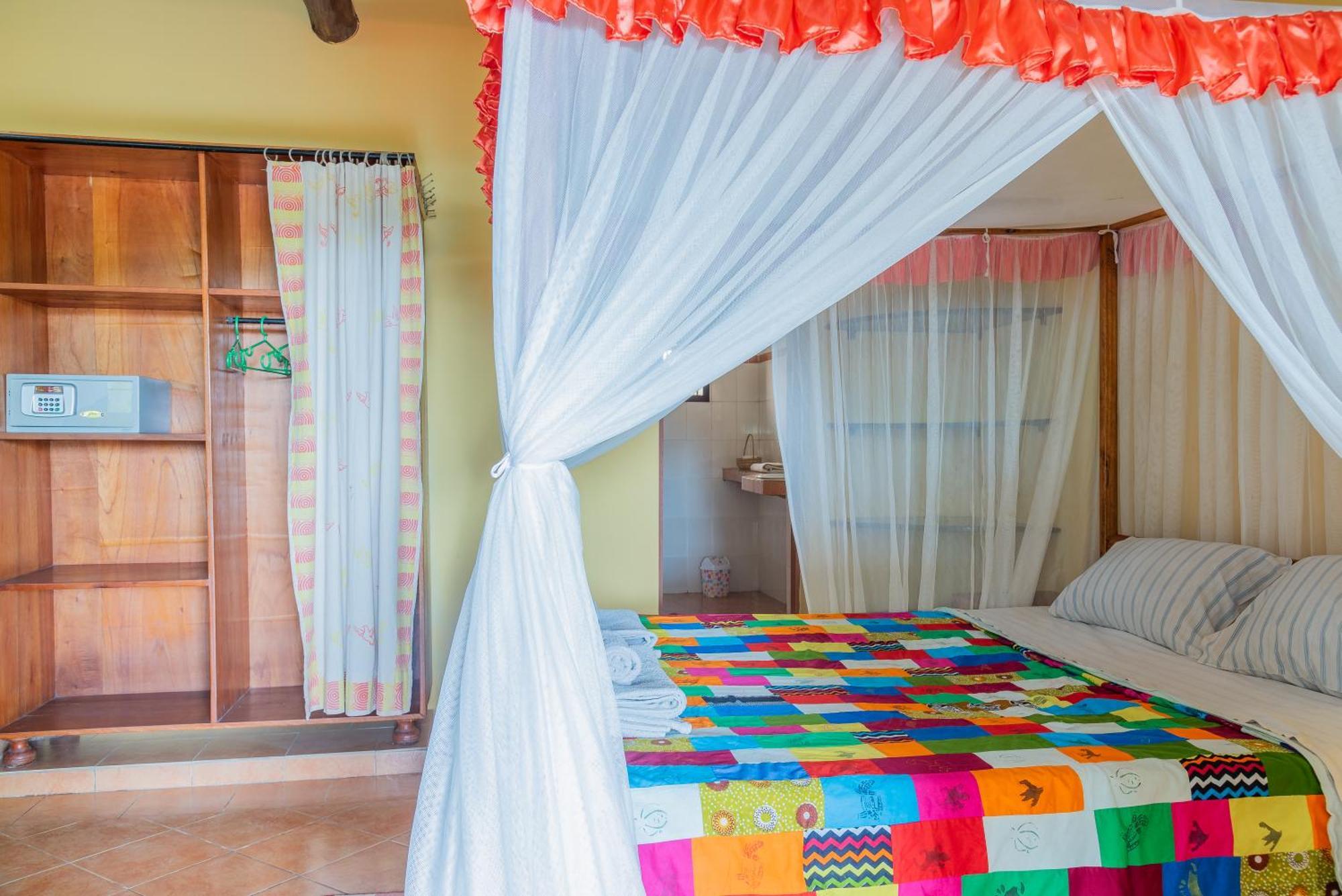 Aparthotel Jardin Tropical Bujumbura Eksteriør billede
